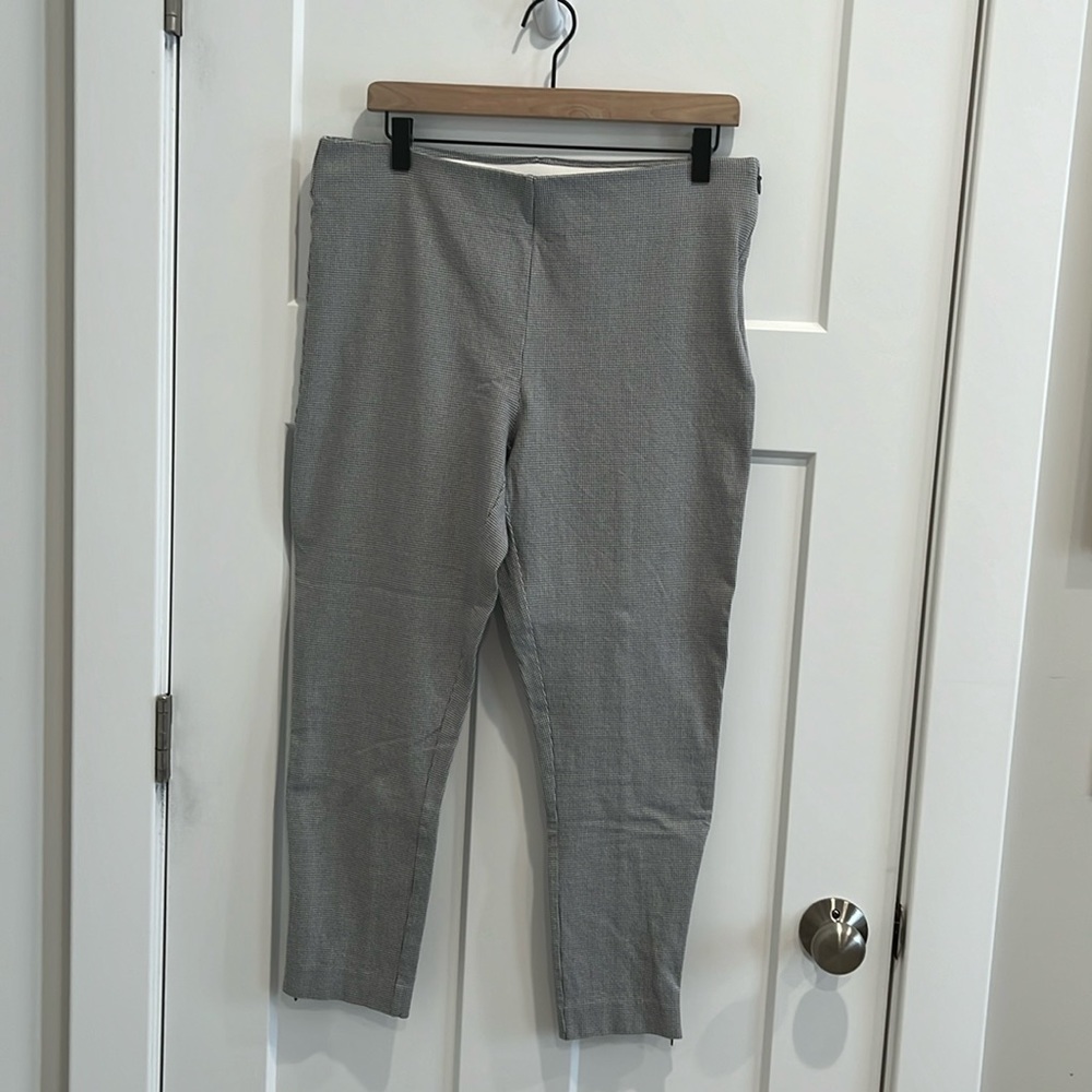 Loft houndstooth ankle pants, size 12